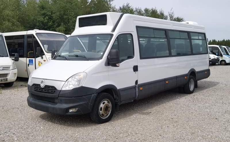 Iveco Daily 23 *NOWY SILNIK* 2 SZTUKI*, klima, winda - Prigradski autobus: slika Iveco Daily 23 *NOWY SILNIK* 2 SZTUKI*, klima, winda - Prigradski autobus Iveco Daily 23 *NOWY SILNIK* 2 SZTUKI*, klima, winda - Prigradski autobus: slika Iveco Daily 23 *NOWY SILNIK* 2 SZTUKI*, klima, winda - Prigradski autobus