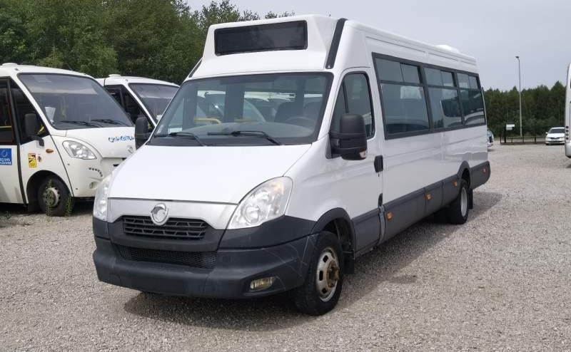 Iveco Daily 23 *NOWY SILNIK* 2 SZTUKI*, klima, winda - Prigradski autobus: slika Iveco Daily 23 *NOWY SILNIK* 2 SZTUKI*, klima, winda - Prigradski autobus Iveco Daily 23 *NOWY SILNIK* 2 SZTUKI*, klima, winda - Prigradski autobus: slika Iveco Daily 23 *NOWY SILNIK* 2 SZTUKI*, klima, winda - Prigradski autobus