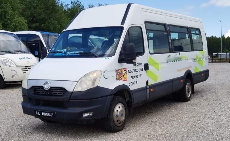 Iveco Daily 23 miejsca, KLIMA, WEBASTO - Prigradski autobus: slika Iveco Daily 23 miejsca, KLIMA, WEBASTO - Prigradski autobus Iveco Daily 23 miejsca, KLIMA, WEBASTO - Prigradski autobus: slika Iveco Daily 23 miejsca, KLIMA, WEBASTO - Prigradski autobus
