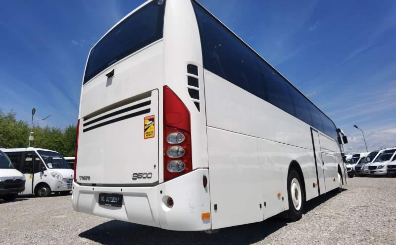 Volvo 9500 2012 Euro5 Irizar/Tourismo/Tourliner - Turistički autobus: slika Volvo 9500 2012 Euro5 Irizar/Tourismo/Tourliner - Turistički autobus Volvo 9500 2012 Euro5 Irizar/Tourismo/Tourliner - Turistički autobus: slika Volvo 9500 2012 Euro5 Irizar/Tourismo/Tourliner - Turistički autobus