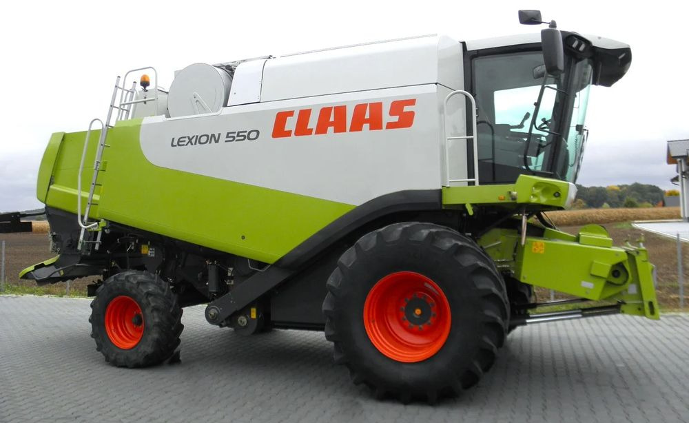 Claas Lexion 550 2005 Rok, heder V750, Najbogatsza Wersja, Nie Malowany, Stan Idealny - Kombajn za žetvu: slika Claas Lexion 550 2005 Rok, heder V750, Najbogatsza Wersja, Nie Malowany, Stan Idealny - Kombajn za žetvu Claas Lexion 550 2005 Rok, heder V750, Najbogatsza Wersja, Nie Malowany, Stan Idealny - Kombajn za žetvu: slika Claas Lexion 550 2005 Rok, heder V750, Najbogatsza Wersja, Nie Malowany, Stan Idealny - Kombajn za žetvu
