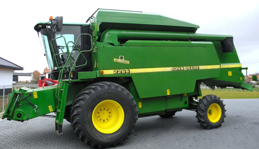 Kombajn za žetvu John Deere 2264 HM 1998 Rok, heder 6,1 m, Stol do rzepaku, Nie Malowany, Stan Bardzo Dobry: slika Kombajn za žetvu John Deere 2264 HM 1998 Rok, heder 6,1 m, Stol do rzepaku, Nie Malowany, Stan Bardzo Dobry Kombajn za žetvu John Deere 2264 HM 1998 Rok, heder 6,1 m, Stol do rzepaku, Nie Malowany, Stan Bardzo Dobry: slika Kombajn za žetvu John Deere 2264 HM 1998 Rok, heder 6,1 m, Stol do rzepaku, Nie Malowany, Stan Bardzo Dobry