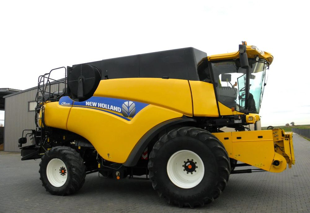 New Holland CR9080 2013 Rok , heder Varifeed 9,15m, Nowsza Wersja, Nie Malowany, Stan Idealny - Kombajn za žetvu: slika New Holland CR9080 2013 Rok , heder Varifeed 9,15m, Nowsza Wersja, Nie Malowany, Stan Idealny - Kombajn za žetvu New Holland CR9080 2013 Rok , heder Varifeed 9,15m, Nowsza Wersja, Nie Malowany, Stan Idealny - Kombajn za žetvu: slika New Holland CR9080 2013 Rok , heder Varifeed 9,15m, Nowsza Wersja, Nie Malowany, Stan Idealny - Kombajn za žetvu