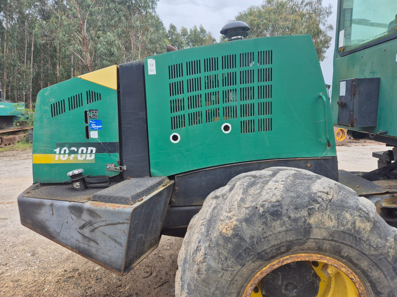 TIMBERJACK 1070D - Kombajn za šumarstvo: slika TIMBERJACK 1070D - Kombajn za šumarstvo TIMBERJACK 1070D - Kombajn za šumarstvo: slika TIMBERJACK 1070D - Kombajn za šumarstvo