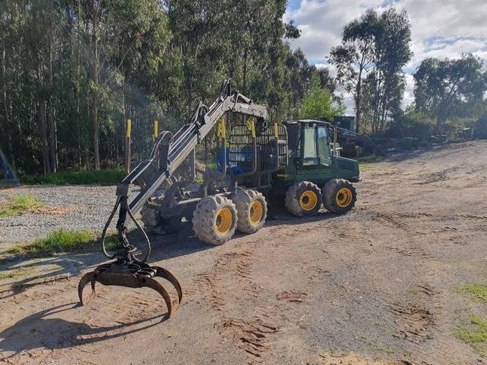 TIMBERJACK 1110 - Forvarder: slika TIMBERJACK 1110 - Forvarder TIMBERJACK 1110 - Forvarder: slika TIMBERJACK 1110 - Forvarder