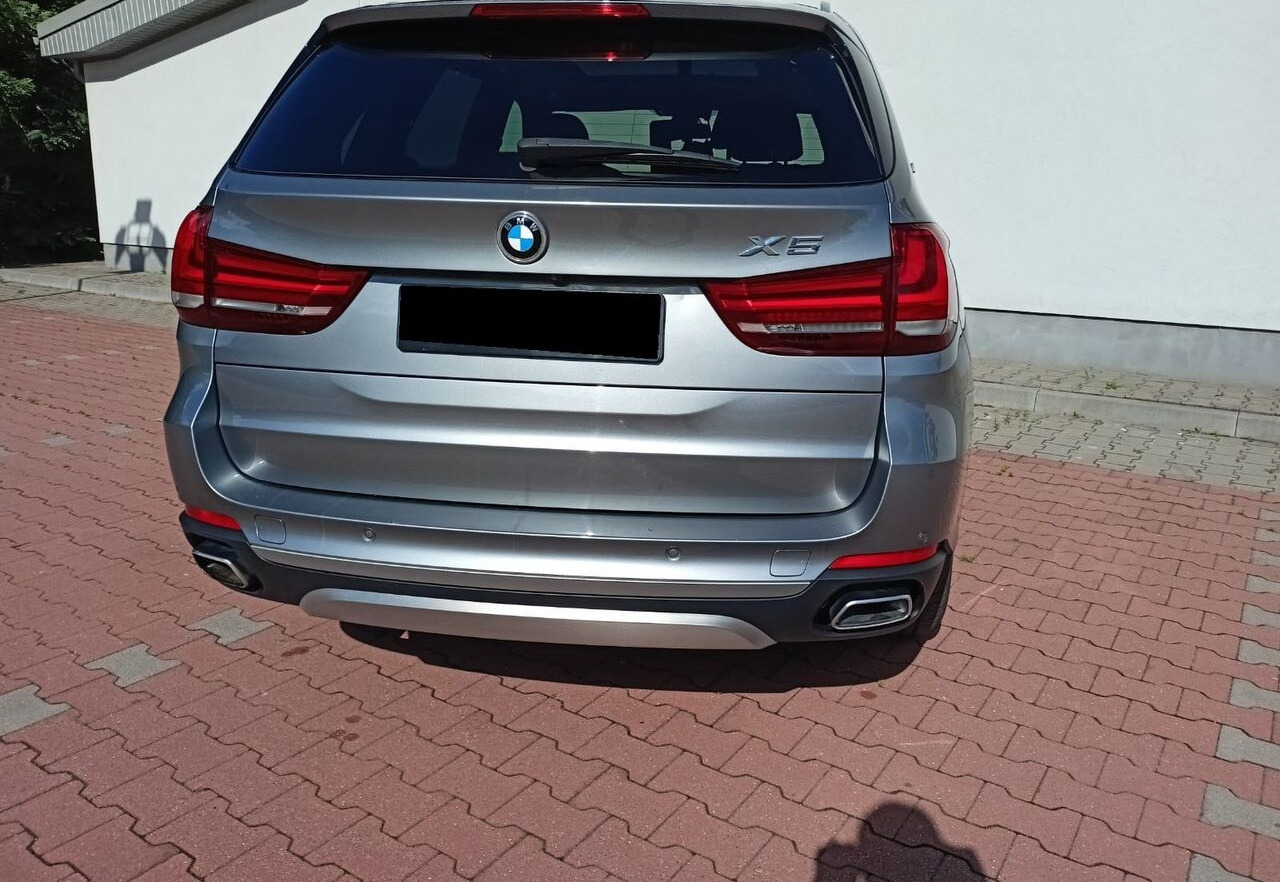 BMW X5 - SUV: slika BMW X5 - SUV BMW X5 - SUV: slika BMW X5 - SUV