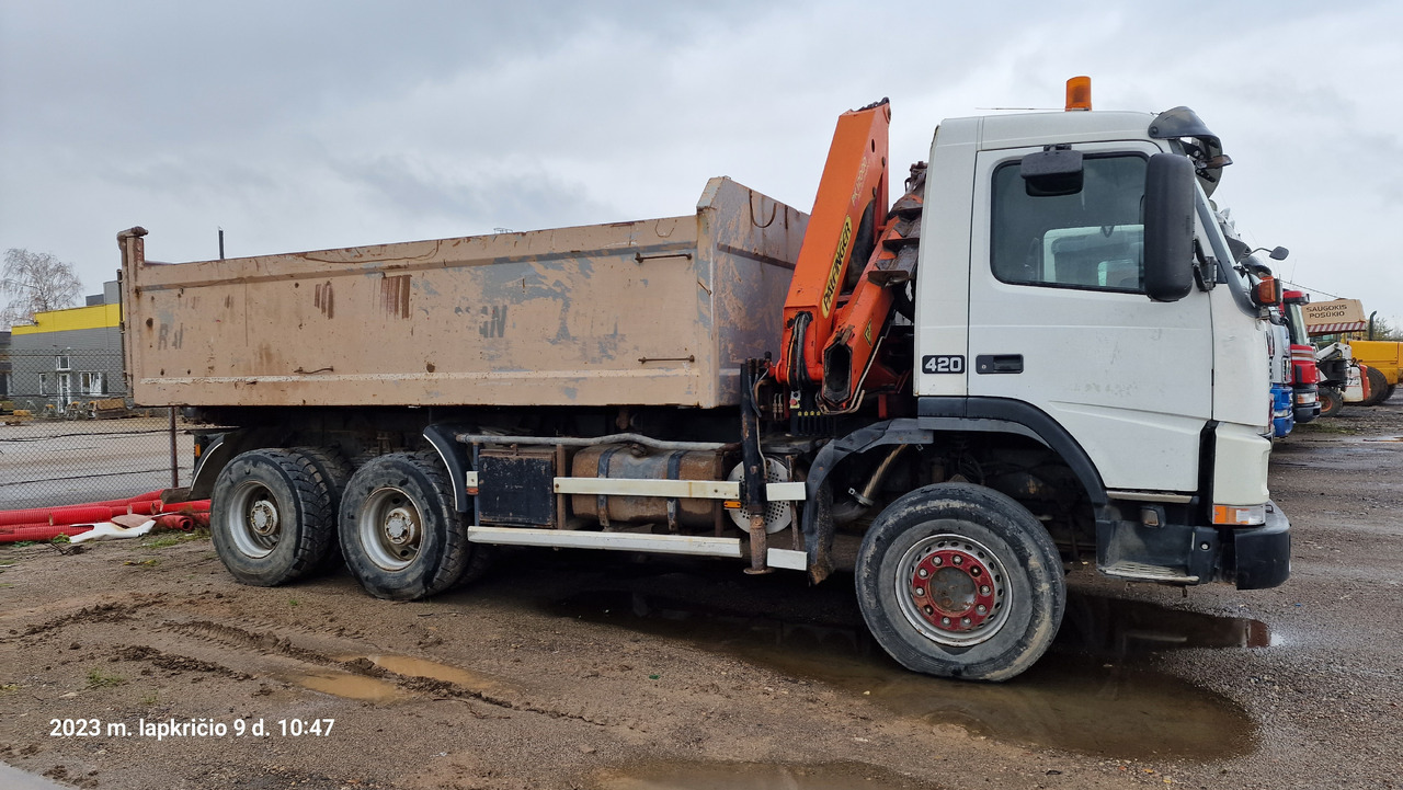 VOLVO FM 12 6x6 - Kiper: slika VOLVO FM 12 6x6 - Kiper VOLVO FM 12 6x6 - Kiper: slika VOLVO FM 12 6x6 - Kiper