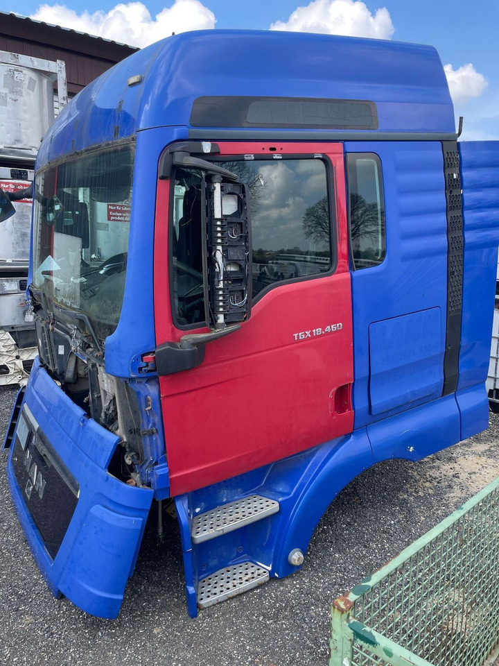 MAN Kabine MAN TGX 18.400 Euro 5 Bj. 2008 Fahrerhaus - Kabina i unutrašnjost za Kamion: slika MAN Kabine MAN TGX 18.400 Euro 5 Bj. 2008 Fahrerhaus - Kabina i unutrašnjost za Kamion MAN Kabine MAN TGX 18.400 Euro 5 Bj. 2008 Fahrerhaus - Kabina i unutrašnjost za Kamion: slika MAN Kabine MAN TGX 18.400 Euro 5 Bj. 2008 Fahrerhaus - Kabina i unutrašnjost za Kamion