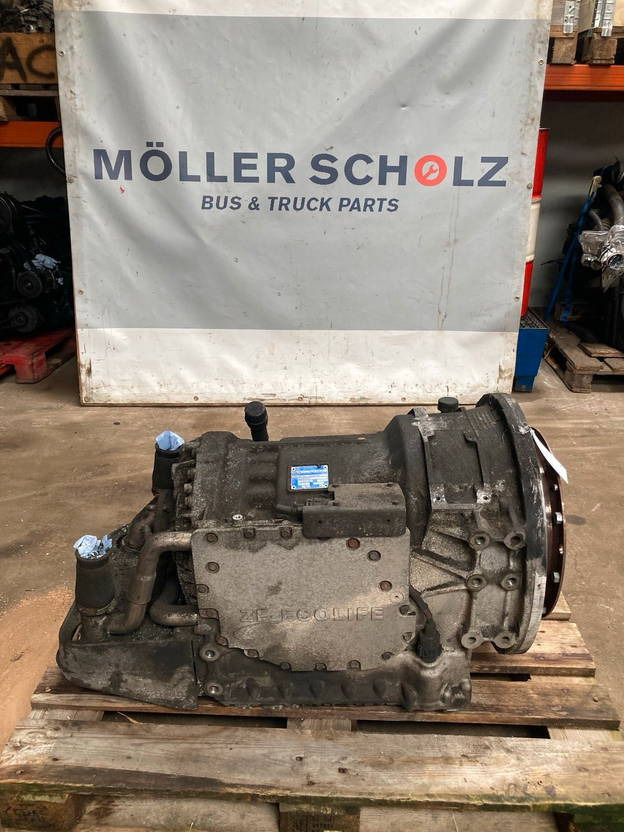 ZF Getriebe ZF 6 AP 1400 B Ecolife 4181040073 A6282709201 6AP1400B - Mjenjač za Autobus: slika ZF Getriebe ZF 6 AP 1400 B Ecolife 4181040073 A6282709201 6AP1400B - Mjenjač za Autobus ZF Getriebe ZF 6 AP 1400 B Ecolife 4181040073 A6282709201 6AP1400B - Mjenjač za Autobus: slika ZF Getriebe ZF 6 AP 1400 B Ecolife 4181040073 A6282709201 6AP1400B - Mjenjač za Autobus