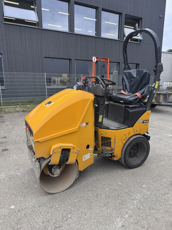 AMMANN ARX 16-2 C - Kombinirani valjak: slika AMMANN ARX 16-2 C - Kombinirani valjak AMMANN ARX 16-2 C - Kombinirani valjak: slika AMMANN ARX 16-2 C - Kombinirani valjak