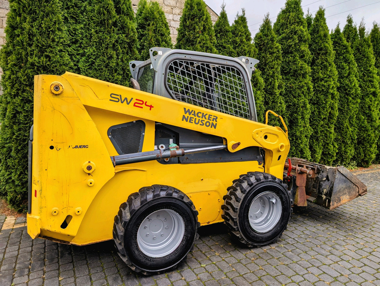 WACKER NEUSON SW24 - Građevinski strojevi: slika WACKER NEUSON SW24 - Građevinski strojevi WACKER NEUSON SW24 - Građevinski strojevi: slika WACKER NEUSON SW24 - Građevinski strojevi