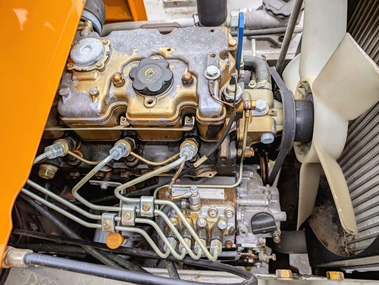 INTRAC L450 - Poljoprivredni strojevi: slika INTRAC L450 - Poljoprivredni strojevi INTRAC L450 - Poljoprivredni strojevi: slika INTRAC L450 - Poljoprivredni strojevi