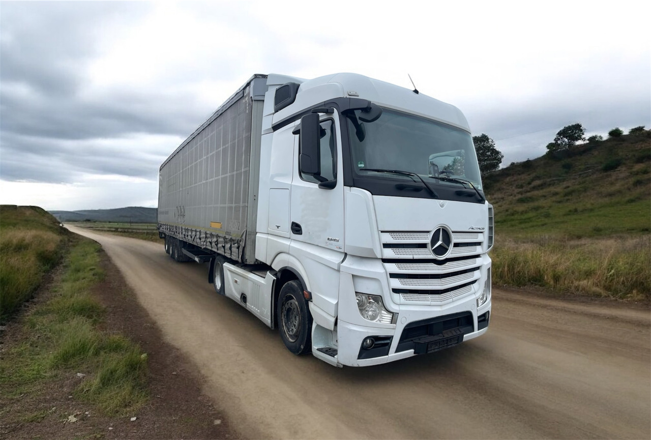 Mercedes Benz Actros 1845 - Tegljač: slika Mercedes Benz Actros 1845 - Tegljač Mercedes Benz Actros 1845 - Tegljač: slika Mercedes Benz Actros 1845 - Tegljač