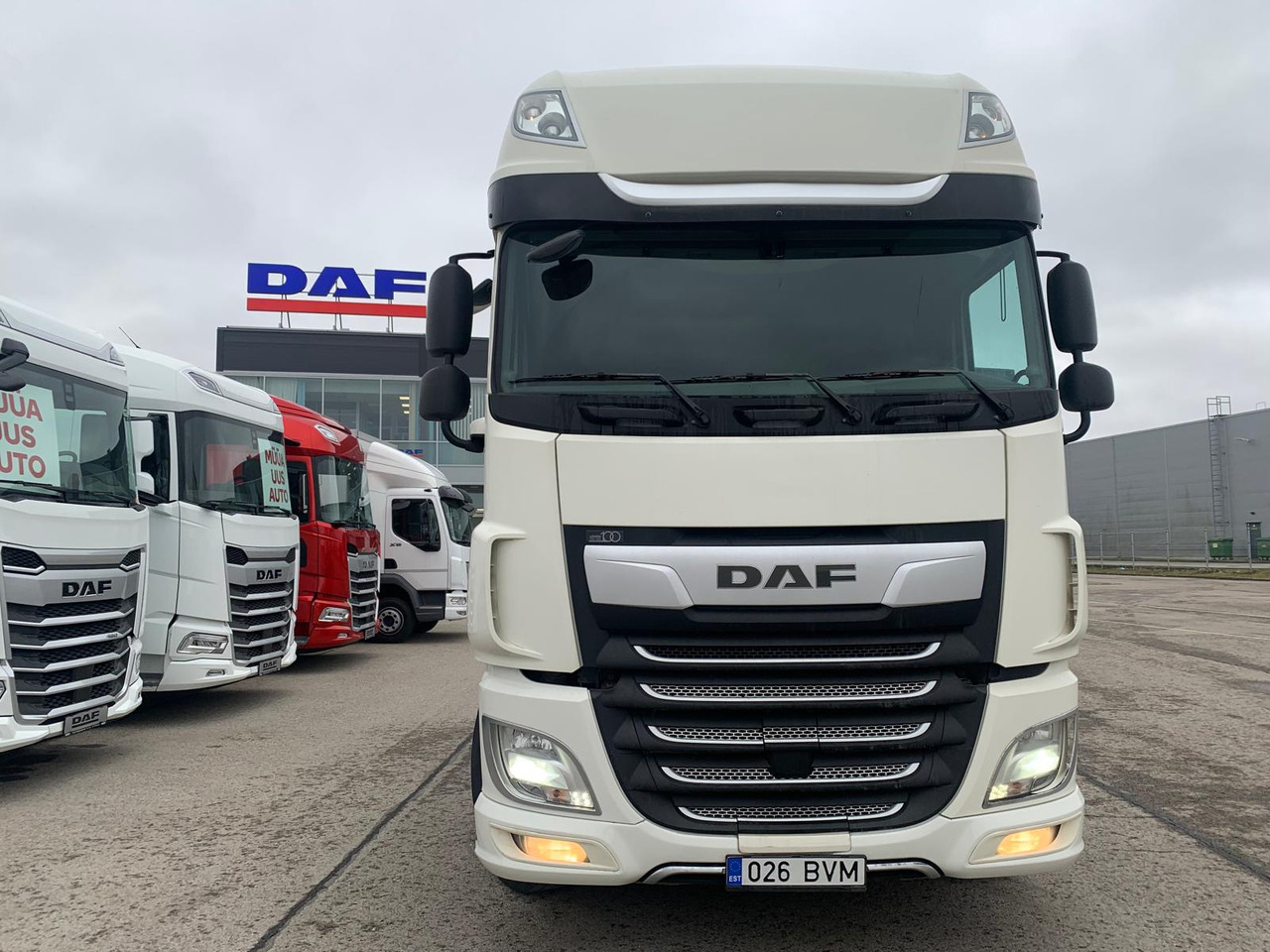 DAF XF480FT Push Floor Hydraulics - Tegljač: slika DAF XF480FT Push Floor Hydraulics - Tegljač DAF XF480FT Push Floor Hydraulics - Tegljač: slika DAF XF480FT Push Floor Hydraulics - Tegljač