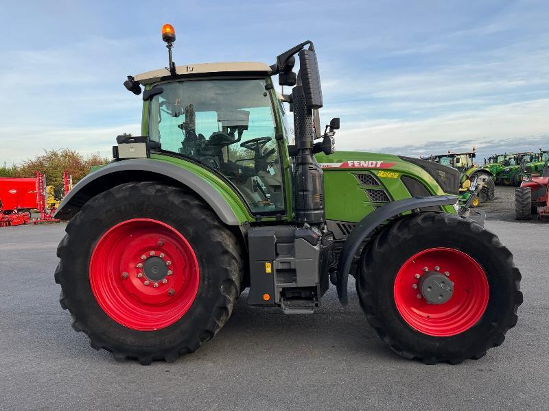 FENDT 720 PROFI PLUS - Traktor: slika FENDT 720 PROFI PLUS - Traktor FENDT 720 PROFI PLUS - Traktor: slika FENDT 720 PROFI PLUS - Traktor