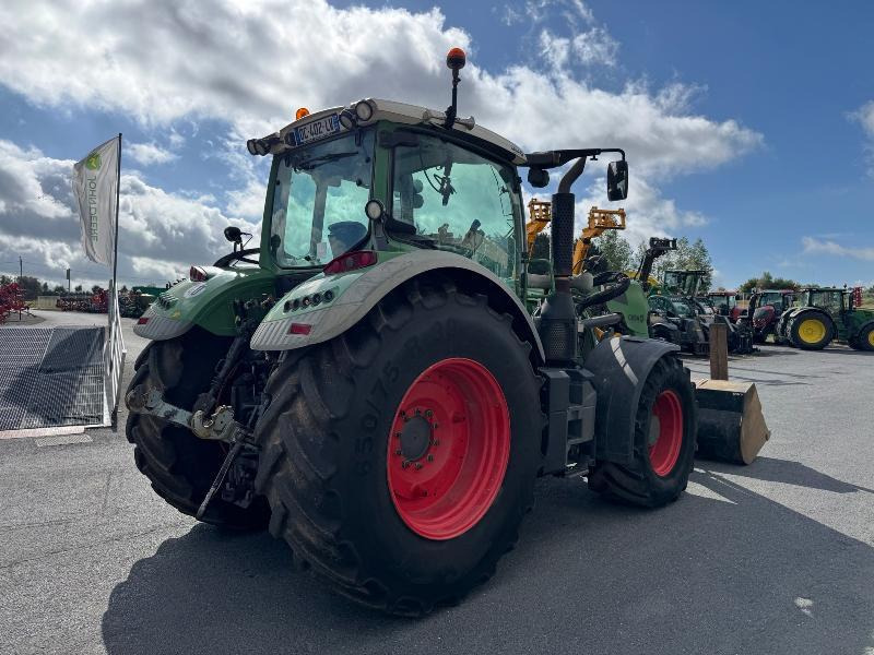 FENDT 724 POWER - Traktor: slika FENDT 724 POWER - Traktor FENDT 724 POWER - Traktor: slika FENDT 724 POWER - Traktor