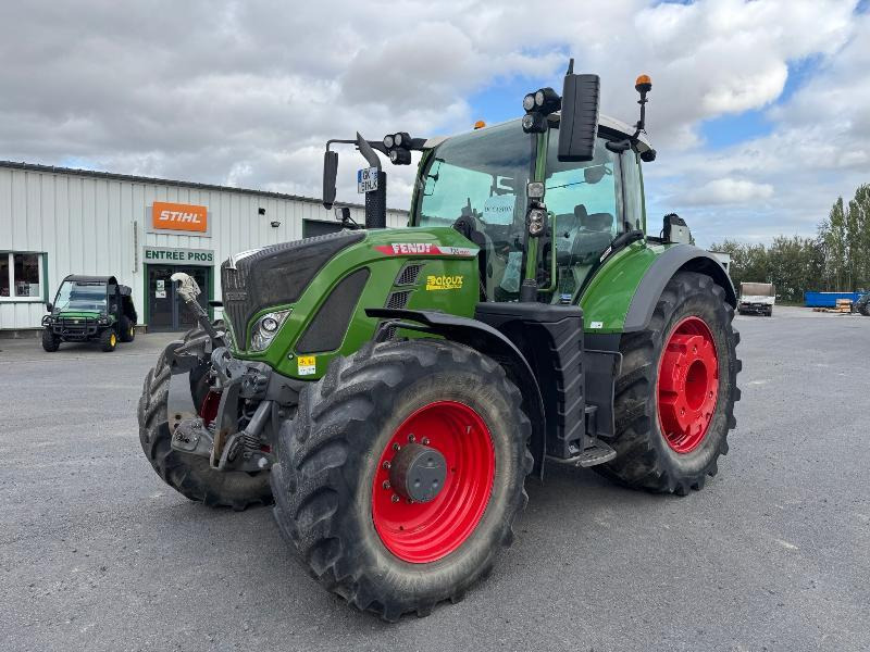 FENDT 724 PROFI PLUS - Traktor: slika FENDT 724 PROFI PLUS - Traktor FENDT 724 PROFI PLUS - Traktor: slika FENDT 724 PROFI PLUS - Traktor