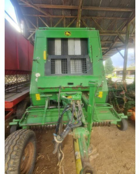 JOHN DEERE 592 - Rolo balirka: slika JOHN DEERE 592 - Rolo balirka JOHN DEERE 592 - Rolo balirka: slika JOHN DEERE 592 - Rolo balirka