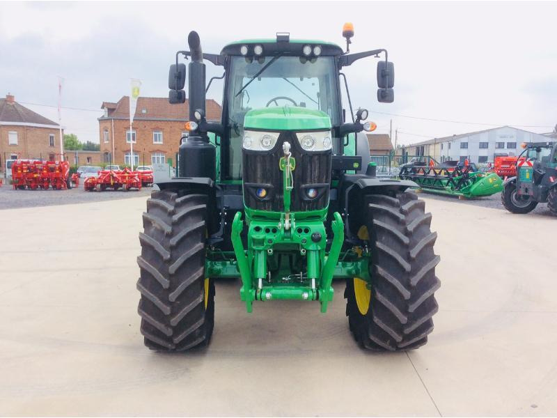 JOHN DEERE 6175M - Traktor: slika JOHN DEERE 6175M - Traktor JOHN DEERE 6175M - Traktor: slika JOHN DEERE 6175M - Traktor