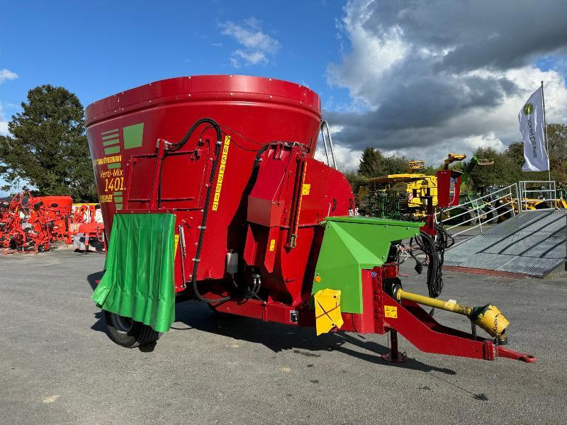 STRAUTMANN VERTIMIX 1401 - Vagon-miješalica za krmivo: slika STRAUTMANN VERTIMIX 1401 - Vagon-miješalica za krmivo STRAUTMANN VERTIMIX 1401 - Vagon-miješalica za krmivo: slika STRAUTMANN VERTIMIX 1401 - Vagon-miješalica za krmivo