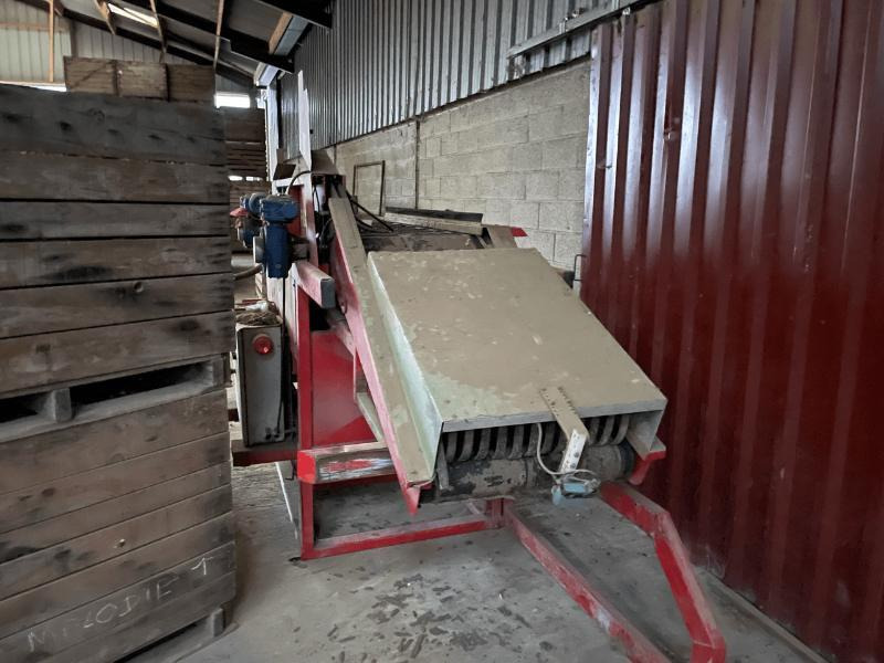 TONG BOX FILLER - Stroj za krumpir: slika TONG BOX FILLER - Stroj za krumpir TONG BOX FILLER - Stroj za krumpir: slika TONG BOX FILLER - Stroj za krumpir