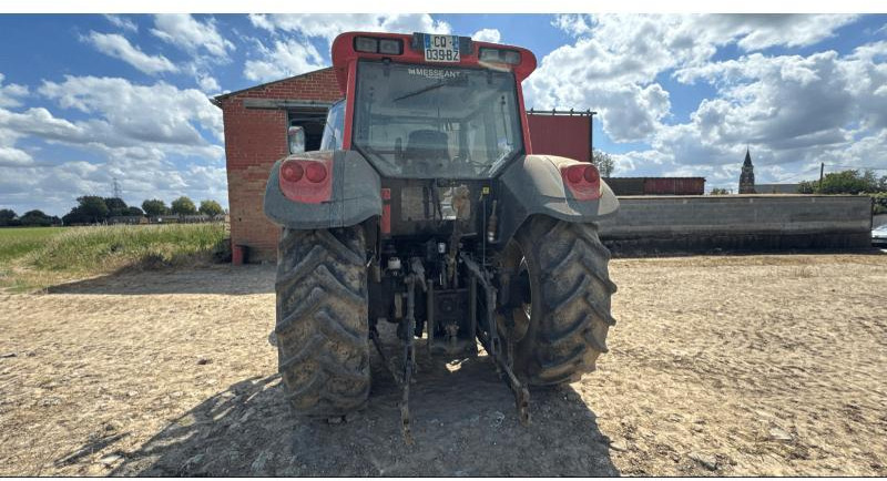 VALTRA T160 - Traktor: slika VALTRA T160 - Traktor VALTRA T160 - Traktor: slika VALTRA T160 - Traktor