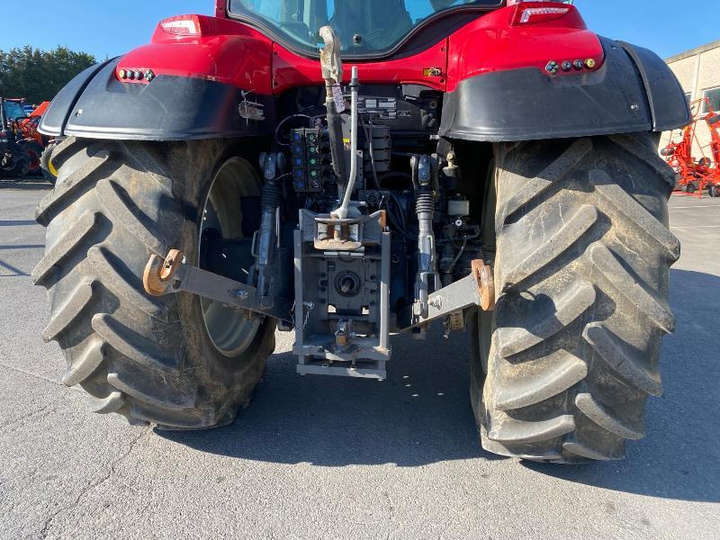VALTRA T194 VERSU - Traktor: slika VALTRA T194 VERSU - Traktor VALTRA T194 VERSU - Traktor: slika VALTRA T194 VERSU - Traktor