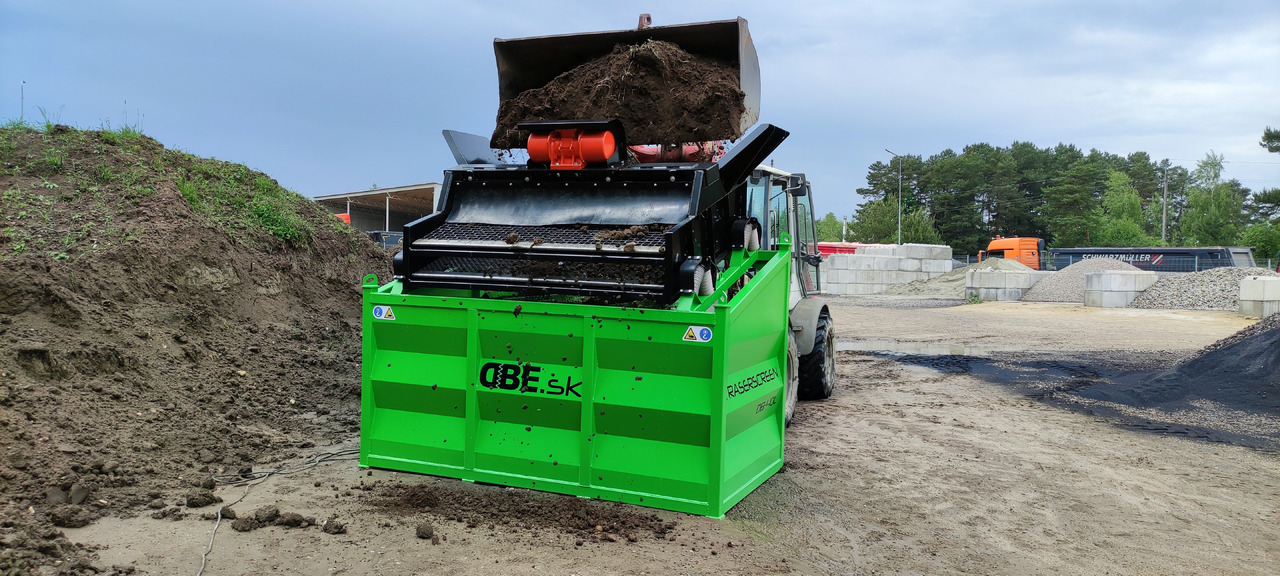 DB Engineering TraserScreen DB-40L - Screener: slika DB Engineering TraserScreen DB-40L - Screener DB Engineering TraserScreen DB-40L - Screener: slika DB Engineering TraserScreen DB-40L - Screener