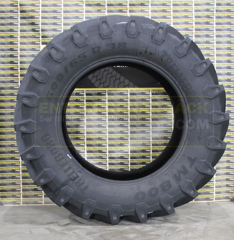 Trelleborg TM 800 600/65R38: Radial Tires for Modern Agricultural Tractors - Guma za Traktor: slika Trelleborg TM 800 600/65R38: Radial Tires for Modern Agricultural Tractors - Guma za Traktor Trelleborg TM 800 600/65R38: Radial Tires for Modern Agricultural Tractors - Guma za Traktor: slika Trelleborg TM 800 600/65R38: Radial Tires for Modern Agricultural Tractors - Guma za Traktor