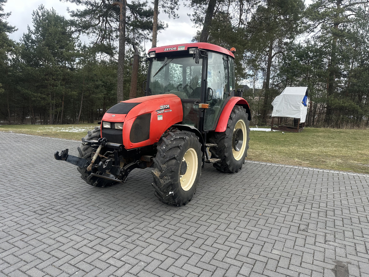 ZETOR PROXIMA 7441 - Traktor: slika ZETOR PROXIMA 7441 - Traktor ZETOR PROXIMA 7441 - Traktor: slika ZETOR PROXIMA 7441 - Traktor