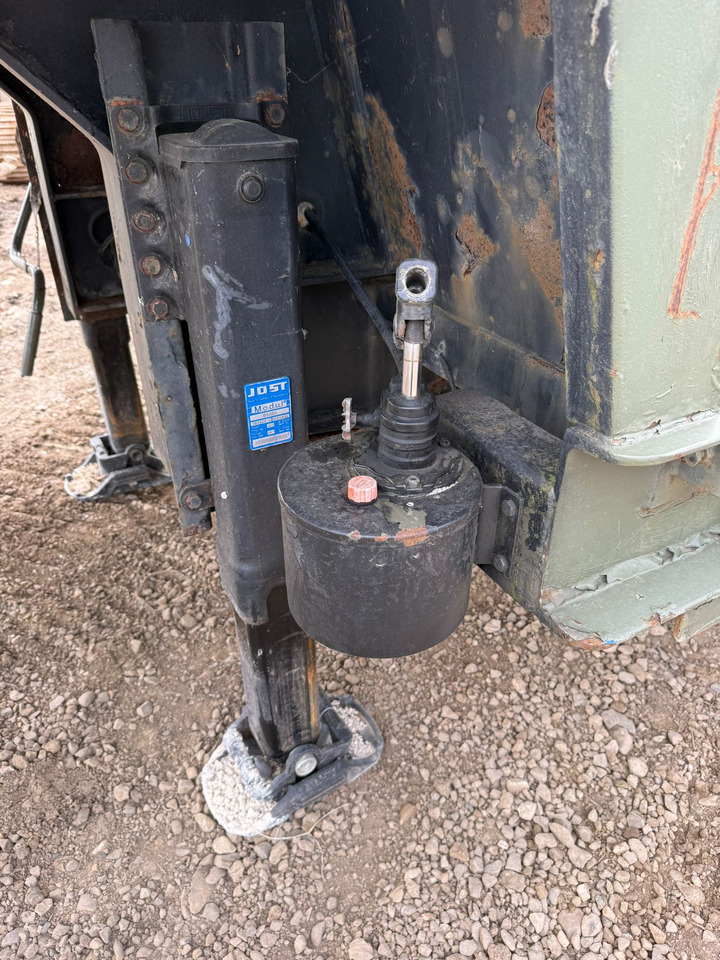 Poluprikolica s niskim utovarivačem ACTM S2015 TRAILER: slika Poluprikolica s niskim utovarivačem ACTM S2015 TRAILER Poluprikolica s niskim utovarivačem ACTM S2015 TRAILER: slika Poluprikolica s niskim utovarivačem ACTM S2015 TRAILER