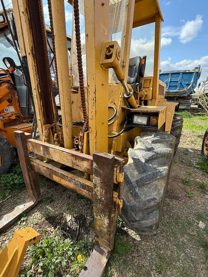 BROBUS BH40 STACKER - Diesel viličar: slika BROBUS BH40 STACKER - Diesel viličar BROBUS BH40 STACKER - Diesel viličar: slika BROBUS BH40 STACKER - Diesel viličar