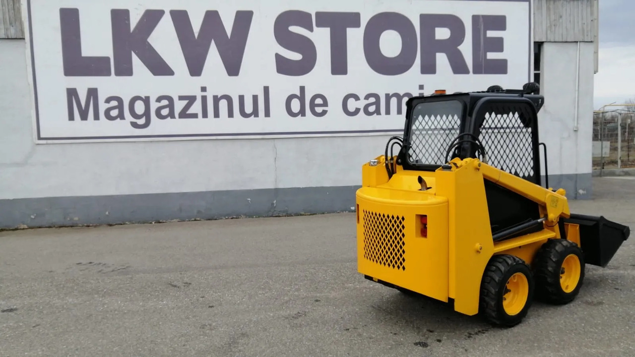 Bobcat Front Loader Ram Italia FM 120 – Hammer Installation - Mini utovarivač: slika Bobcat Front Loader Ram Italia FM 120 – Hammer Installation - Mini utovarivač Bobcat Front Loader Ram Italia FM 120 – Hammer Installation - Mini utovarivač: slika Bobcat Front Loader Ram Italia FM 120 – Hammer Installation - Mini utovarivač