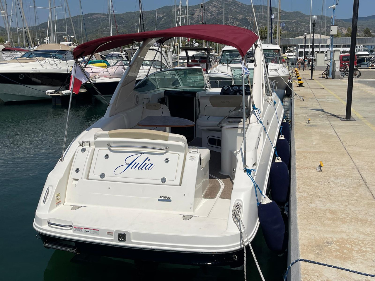 Sea Ray 285 Sundancer, TOP !!! - Drugi strojevi: slika Sea Ray 285 Sundancer, TOP !!! - Drugi strojevi Sea Ray 285 Sundancer, TOP !!! - Drugi strojevi: slika Sea Ray 285 Sundancer, TOP !!! - Drugi strojevi
