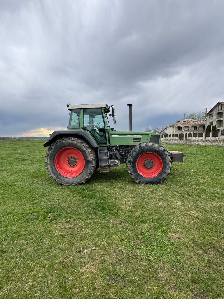 Fendt 824 Tractor - Traktor: slika Fendt 824 Tractor - Traktor Fendt 824 Tractor - Traktor: slika Fendt 824 Tractor - Traktor