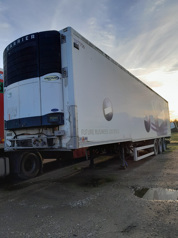 GRAY & ADAMS REFRIGERATED SEMI-TRAILER - Poluprikolica hladnjača: slika GRAY & ADAMS REFRIGERATED SEMI-TRAILER - Poluprikolica hladnjača GRAY & ADAMS REFRIGERATED SEMI-TRAILER - Poluprikolica hladnjača: slika GRAY & ADAMS REFRIGERATED SEMI-TRAILER - Poluprikolica hladnjača
