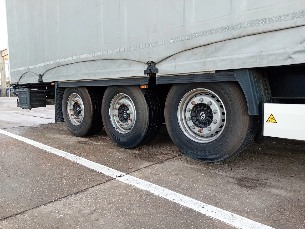Krone Sliding Tarpaulin Semi-trailer Standard, TOP ! - Poluprikolica s ceradom: slika Krone Sliding Tarpaulin Semi-trailer Standard, TOP ! - Poluprikolica s ceradom Krone Sliding Tarpaulin Semi-trailer Standard, TOP ! - Poluprikolica s ceradom: slika Krone Sliding Tarpaulin Semi-trailer Standard, TOP ! - Poluprikolica s ceradom