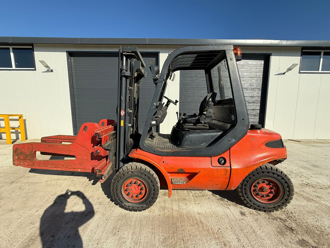 LINDE H40 STACKER - Diesel viličar: slika LINDE H40 STACKER - Diesel viličar LINDE H40 STACKER - Diesel viličar: slika LINDE H40 STACKER - Diesel viličar