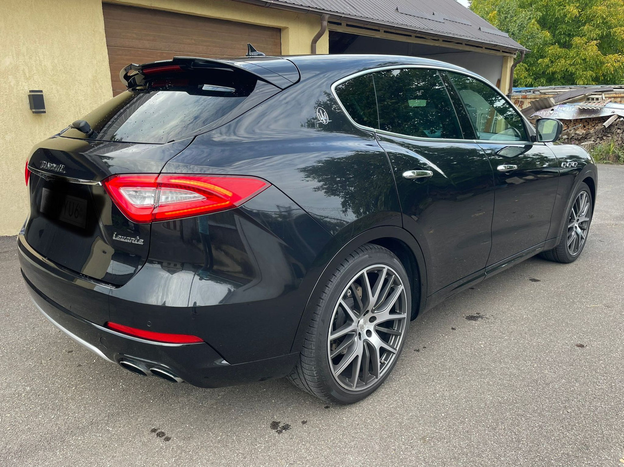 MASERATI LEVANTE 4X4 - SUV: slika MASERATI LEVANTE 4X4 - SUV MASERATI LEVANTE 4X4 - SUV: slika MASERATI LEVANTE 4X4 - SUV