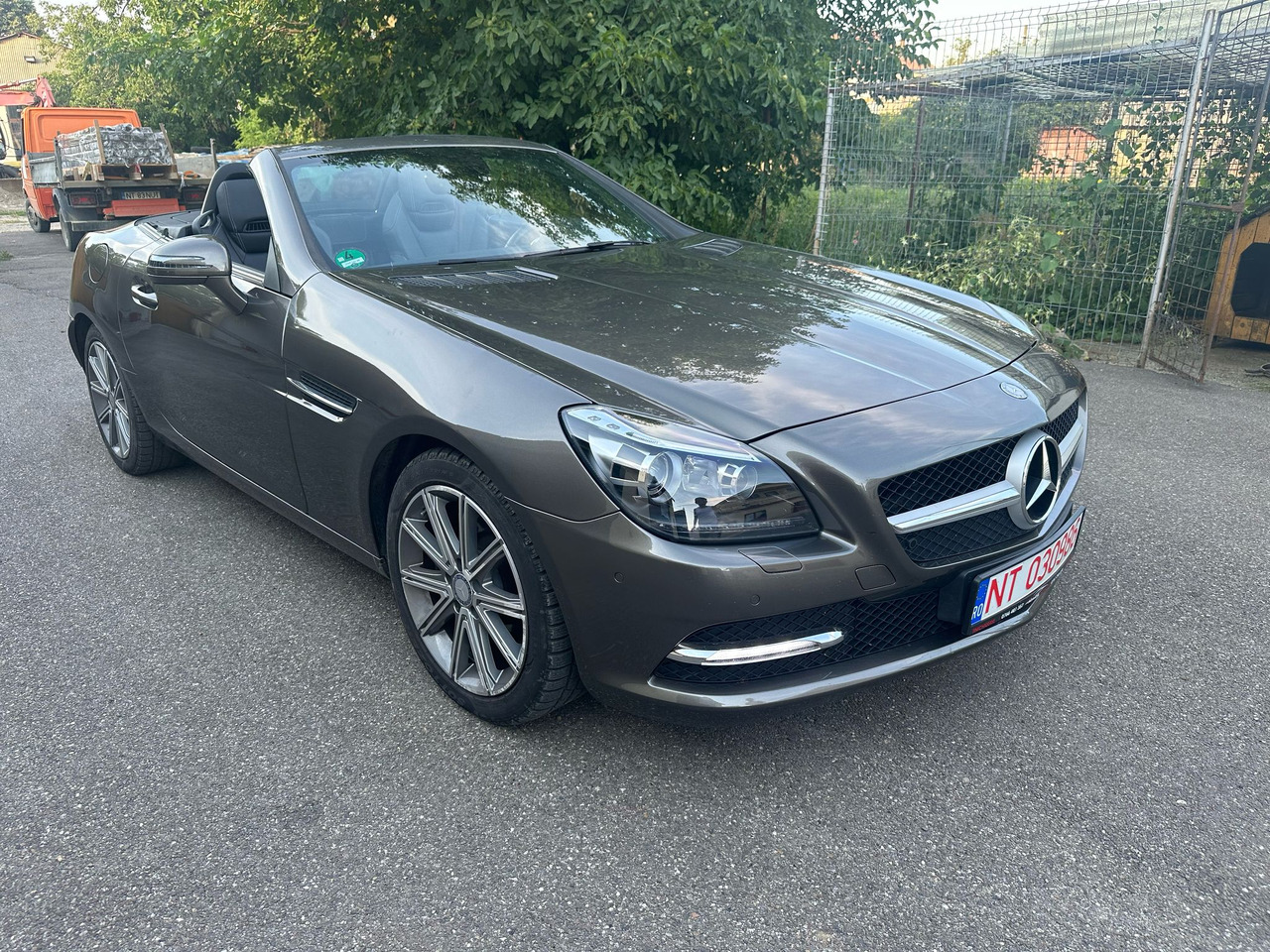 MERCEDES BENZ SLK - Kabriolet: slika MERCEDES BENZ SLK - Kabriolet MERCEDES BENZ SLK - Kabriolet: slika MERCEDES BENZ SLK - Kabriolet