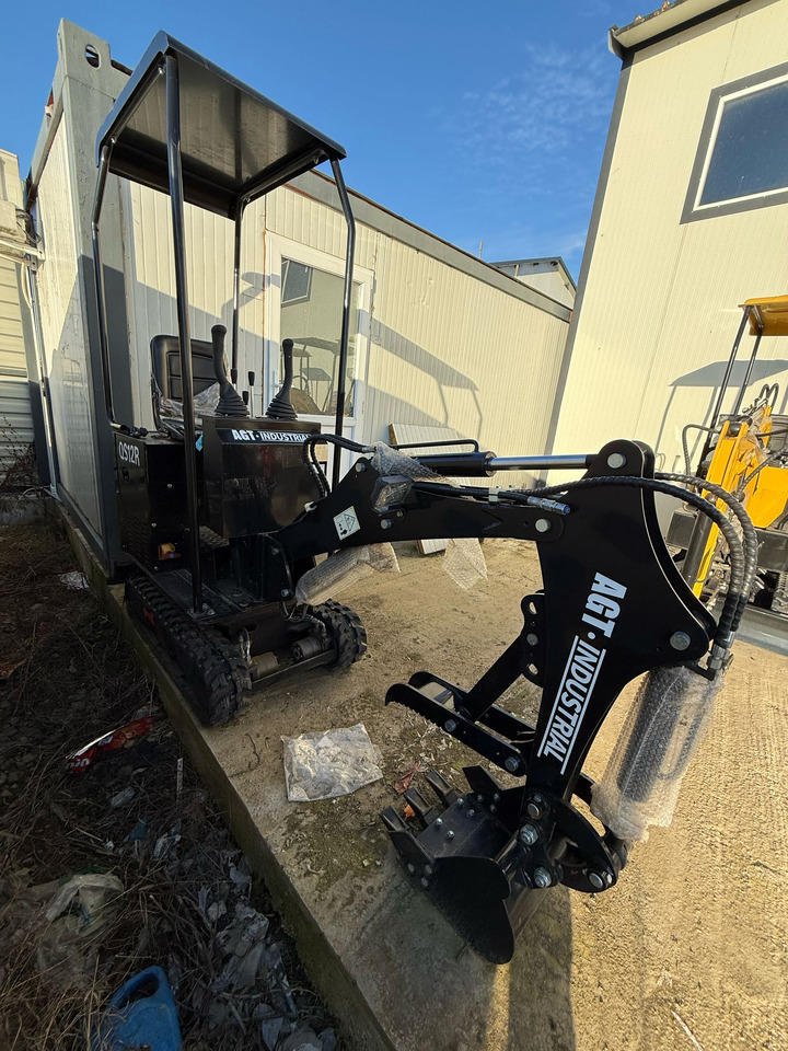 MINIEXCAVATOR JPC H10 - Mini bager: slika MINIEXCAVATOR JPC H10 - Mini bager MINIEXCAVATOR JPC H10 - Mini bager: slika MINIEXCAVATOR JPC H10 - Mini bager
