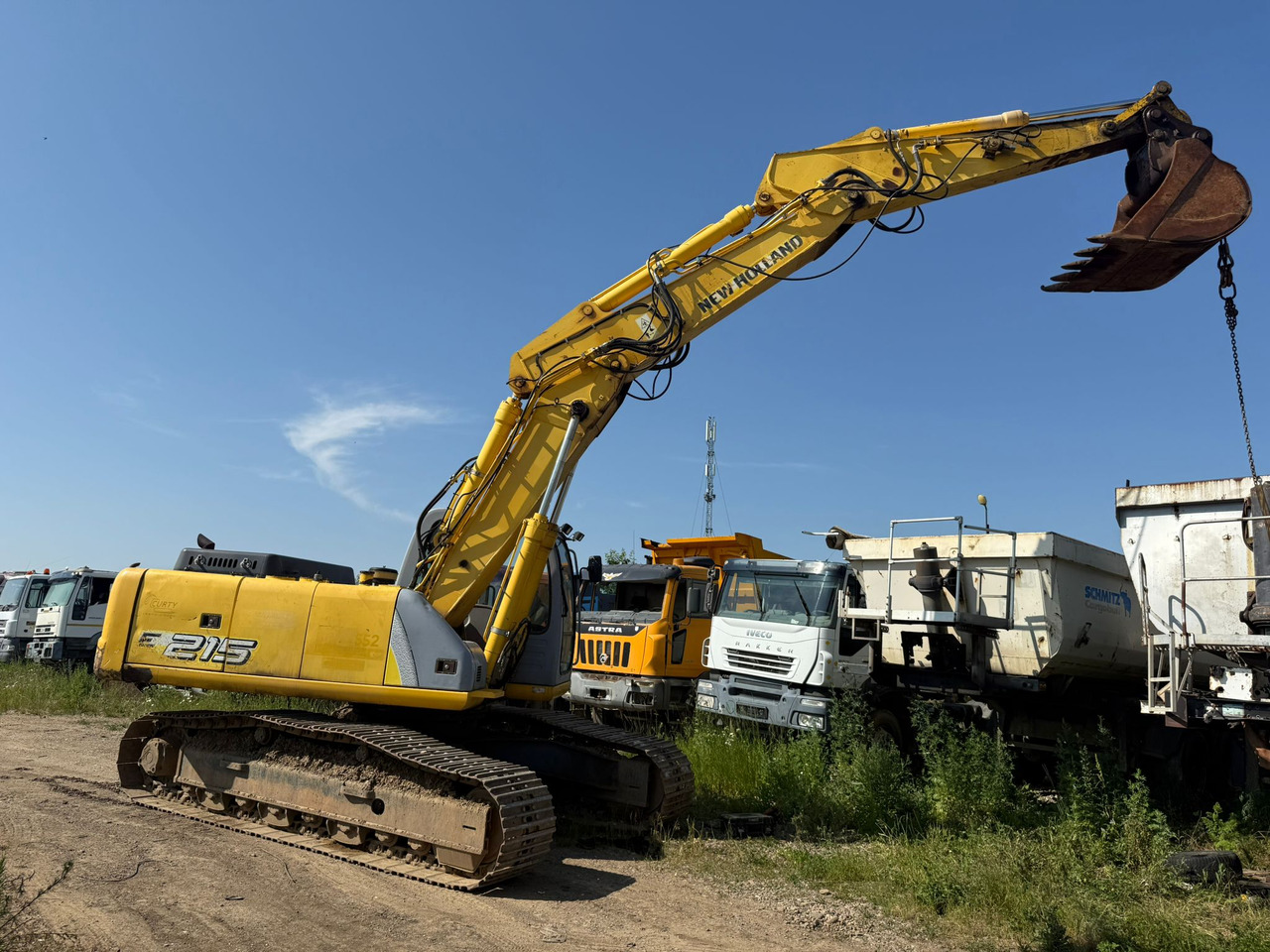 NEW HOLLAND E 215 EXCAVATOR - Bager gusjeničar: slika NEW HOLLAND E 215 EXCAVATOR - Bager gusjeničar NEW HOLLAND E 215 EXCAVATOR - Bager gusjeničar: slika NEW HOLLAND E 215 EXCAVATOR - Bager gusjeničar