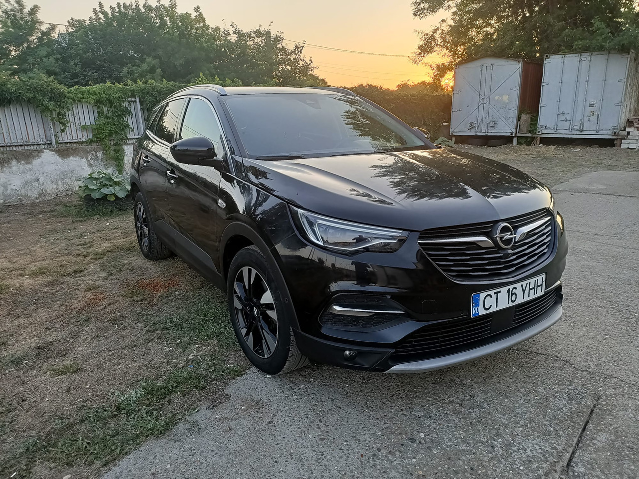OPEL GRANDLAND X - SUV: slika  OPEL GRANDLAND X - SUV OPEL GRANDLAND X - SUV: slika  OPEL GRANDLAND X - SUV