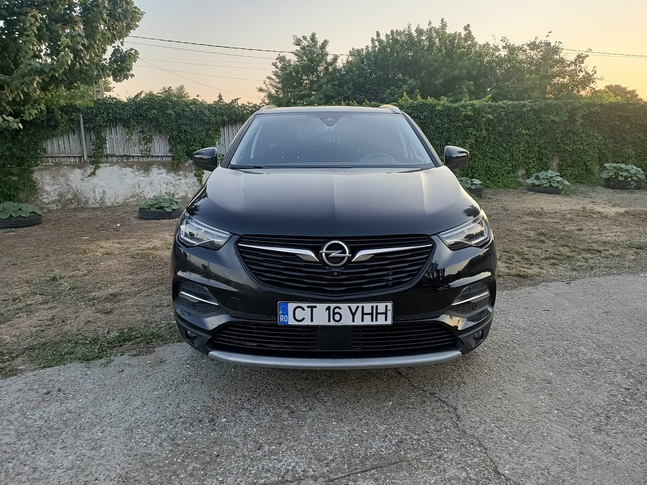 OPEL GRANDLAND X - SUV: slika  OPEL GRANDLAND X - SUV OPEL GRANDLAND X - SUV: slika  OPEL GRANDLAND X - SUV
