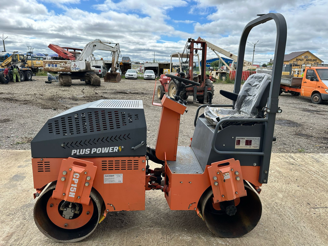 PLUS POWER CP15H VIBROCOMPACTOR CYLINDER - Valjak: slika PLUS POWER CP15H VIBROCOMPACTOR CYLINDER - Valjak PLUS POWER CP15H VIBROCOMPACTOR CYLINDER - Valjak: slika PLUS POWER CP15H VIBROCOMPACTOR CYLINDER - Valjak