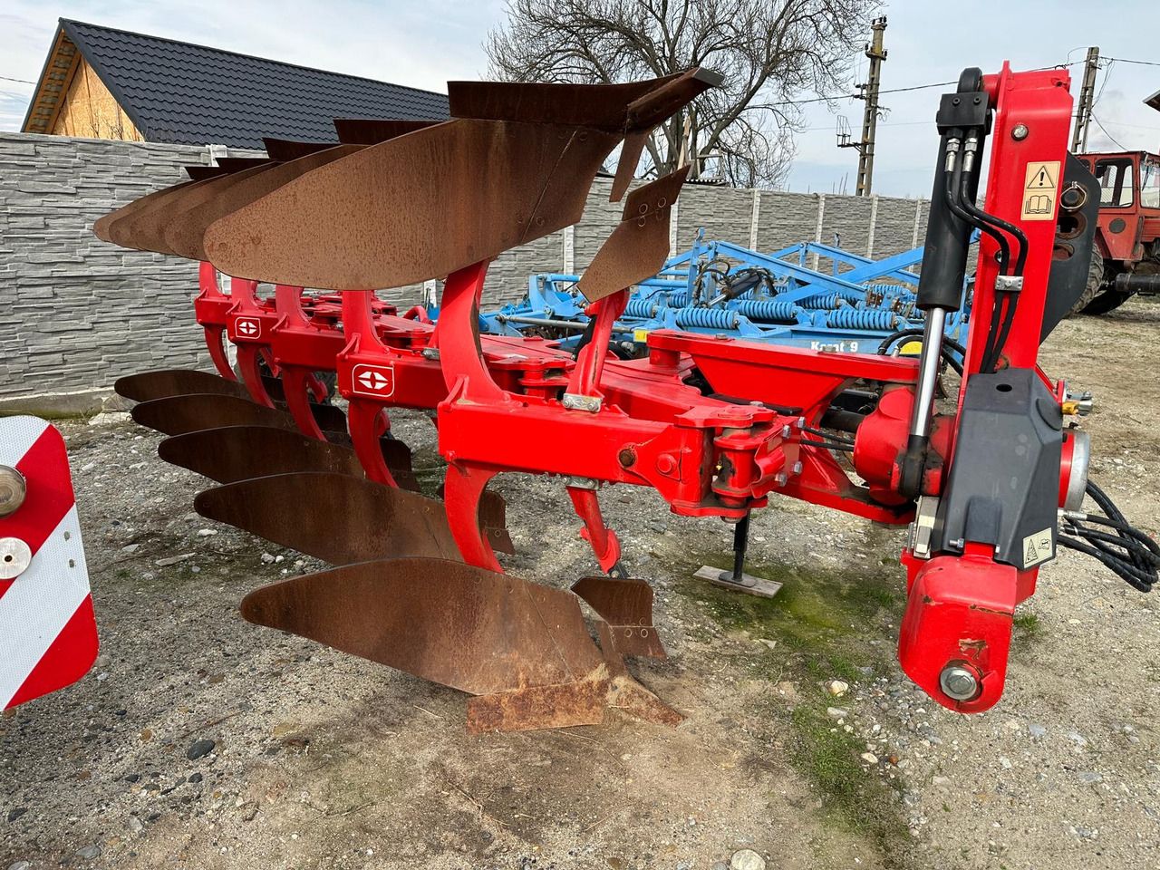 Plow Gregoire Besson Rover 60 - Plug: slika Plow Gregoire Besson Rover 60 - Plug Plow Gregoire Besson Rover 60 - Plug: slika Plow Gregoire Besson Rover 60 - Plug