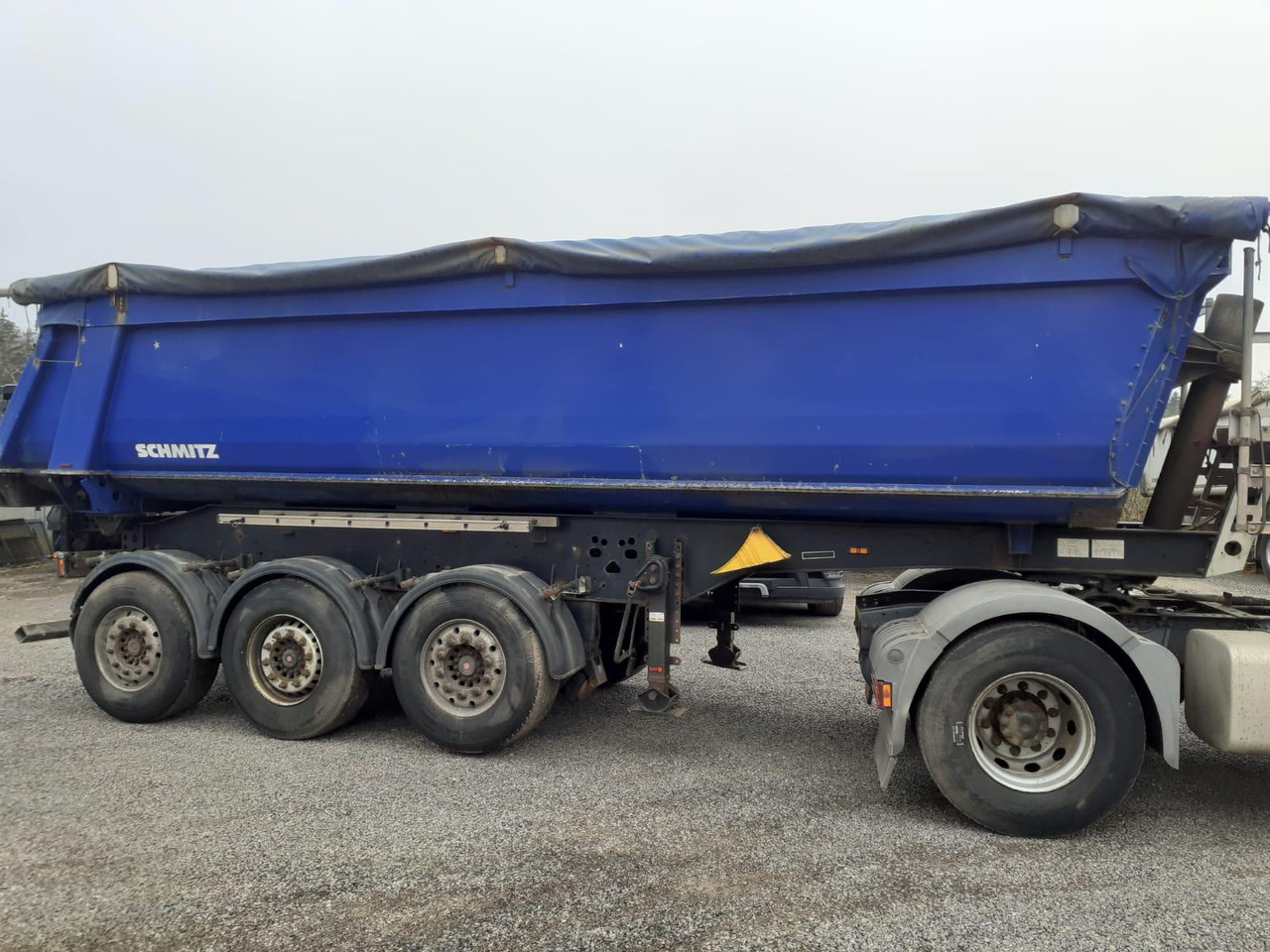 SCHMITZ-GOTHA SKI 24 Tipper Semi-trailer - Kiper poluprikolica: slika SCHMITZ-GOTHA SKI 24 Tipper Semi-trailer - Kiper poluprikolica SCHMITZ-GOTHA SKI 24 Tipper Semi-trailer - Kiper poluprikolica: slika SCHMITZ-GOTHA SKI 24 Tipper Semi-trailer - Kiper poluprikolica