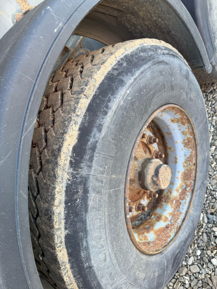 SCHMITZ-GOTHA SKI 24 Tipper Semi-trailer - Kiper poluprikolica: slika SCHMITZ-GOTHA SKI 24 Tipper Semi-trailer - Kiper poluprikolica SCHMITZ-GOTHA SKI 24 Tipper Semi-trailer - Kiper poluprikolica: slika SCHMITZ-GOTHA SKI 24 Tipper Semi-trailer - Kiper poluprikolica
