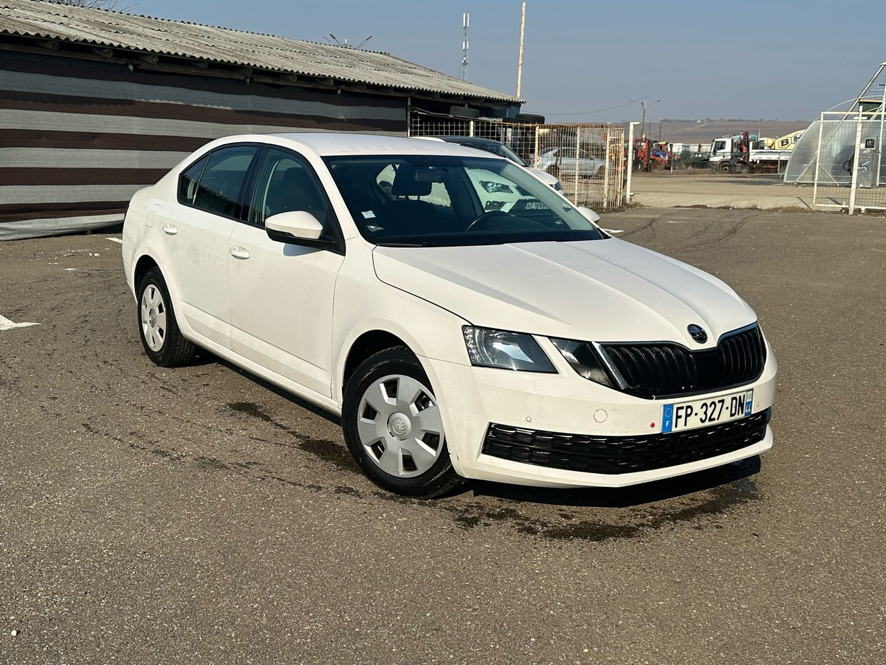SKODA OCTAVIA - Limuzina: slika SKODA OCTAVIA - Limuzina SKODA OCTAVIA - Limuzina: slika SKODA OCTAVIA - Limuzina