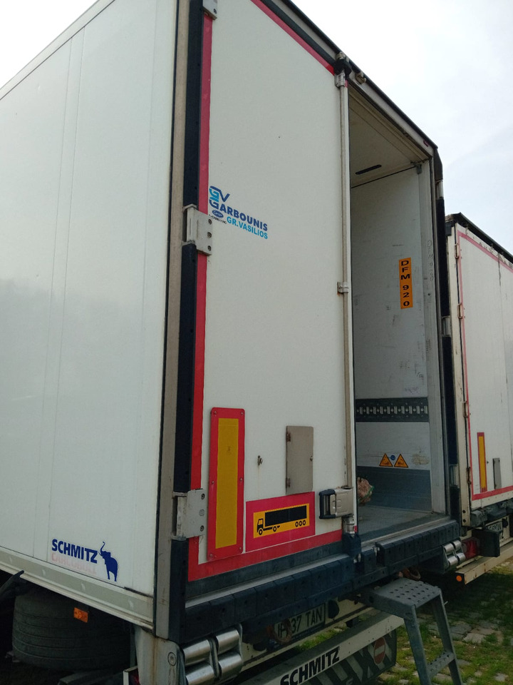 Schmitz Cargobull SCB S3B Refrigerated Semi-trailer - Poluprikolica hladnjača: slika Schmitz Cargobull SCB S3B Refrigerated Semi-trailer - Poluprikolica hladnjača Schmitz Cargobull SCB S3B Refrigerated Semi-trailer - Poluprikolica hladnjača: slika Schmitz Cargobull SCB S3B Refrigerated Semi-trailer - Poluprikolica hladnjača